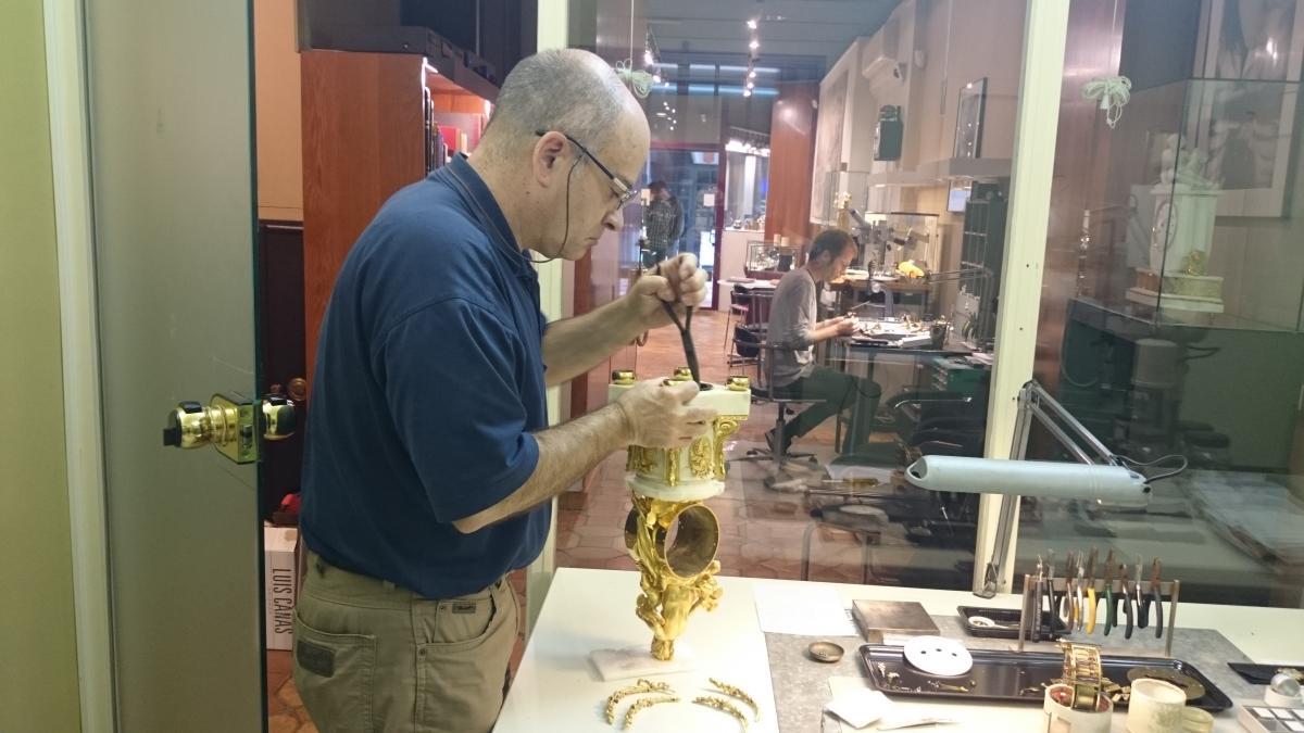 REPARACION-RELOJ-LLUIS-XVI-FOL-PARIS-BRONCISTA-VION-005